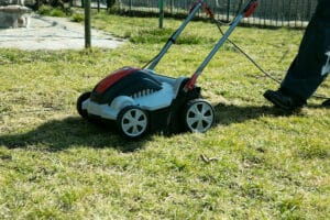 The Benefits of Fall Aeration & Overseeding This Fall